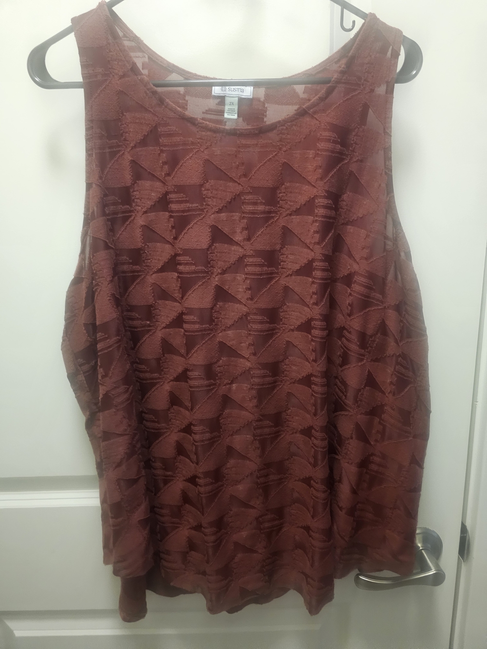 Susina Burnt Red Textured Sleeveless Top